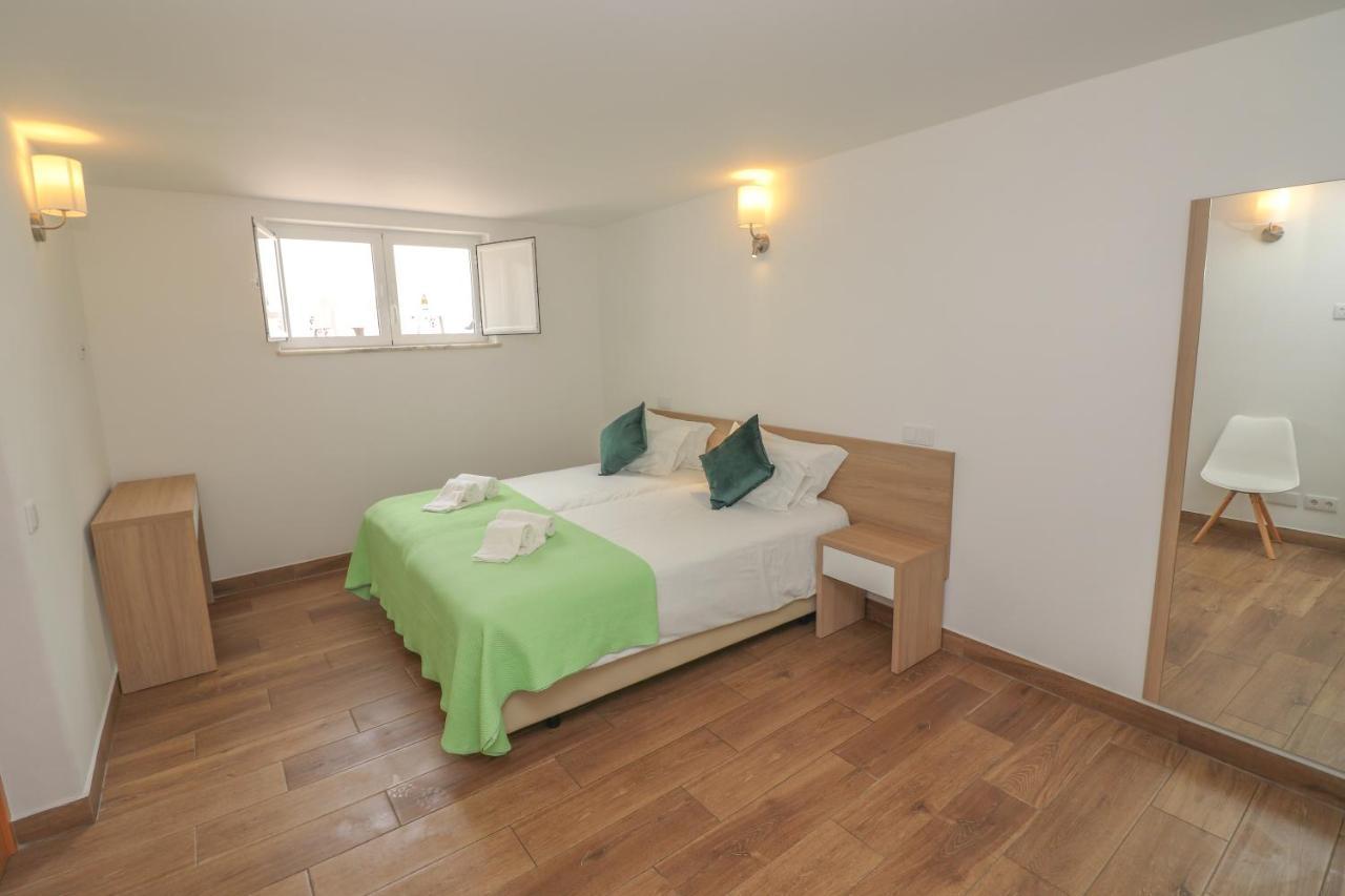 Little Break Guest House Lagos Exterior photo